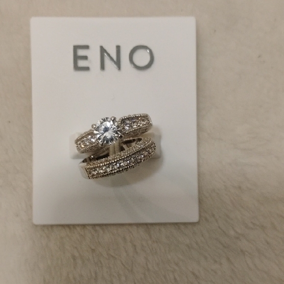 fashion ENO Jewelry - Sparkling Silver Women's Ring Set